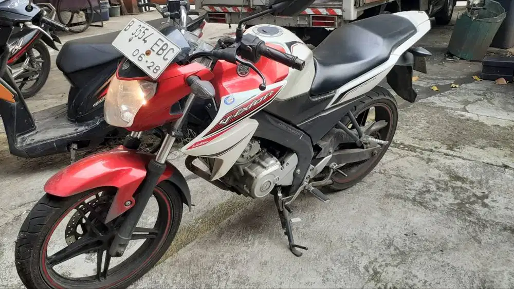 Vixion NVL BEKAS BAGUS MURAH