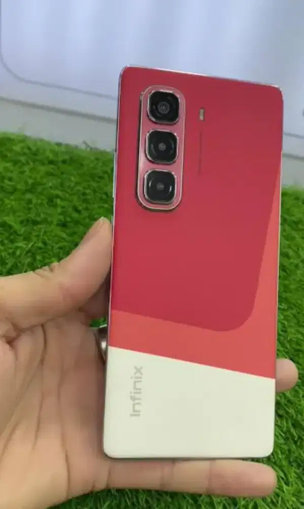 dijual cepat Infinix hot 50 pro plus pemakaian  cewek 10 bulan