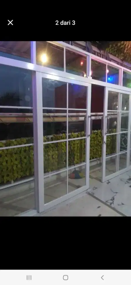 Partisi pintu geser aluminium T210cm L350cm hrg 8,3 jt / unit lengkap