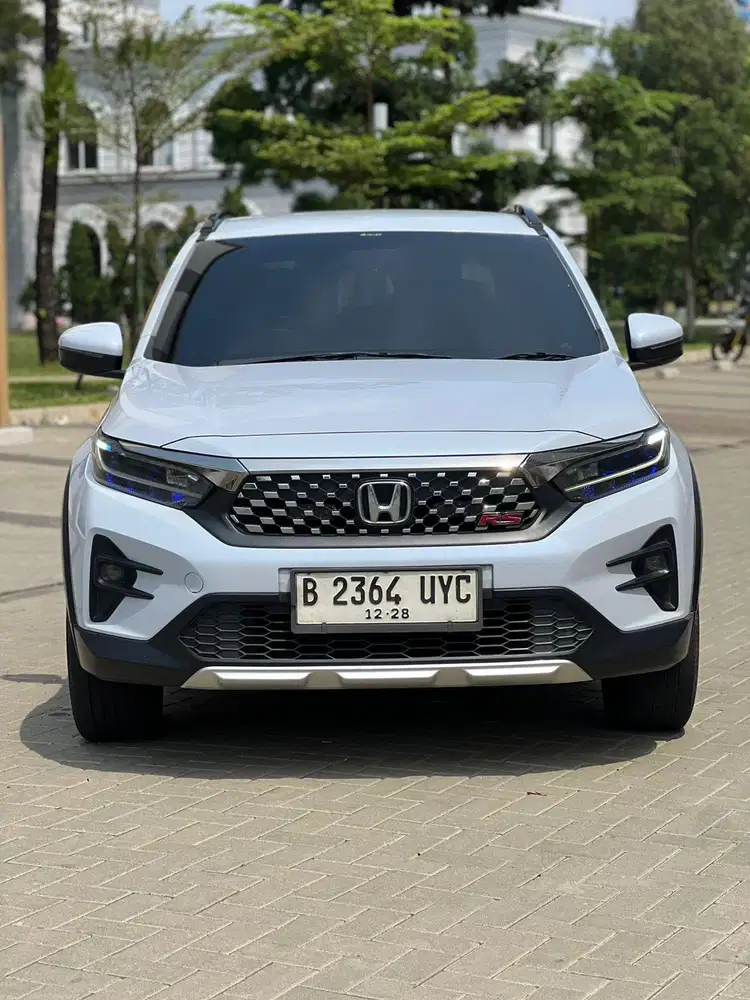 HONDA WRV RS AT 2023 PUTIH