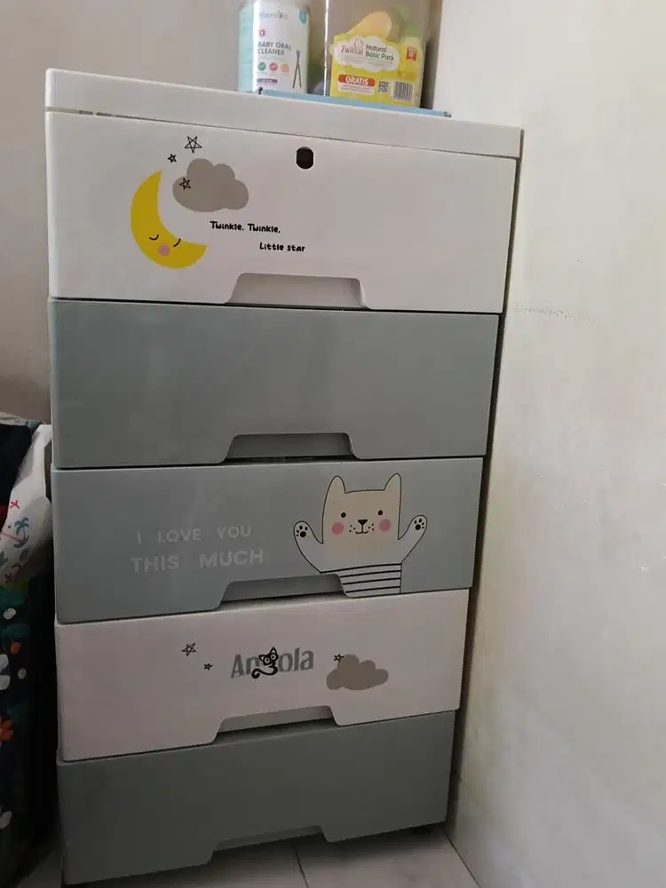Lemari anak 5 susun