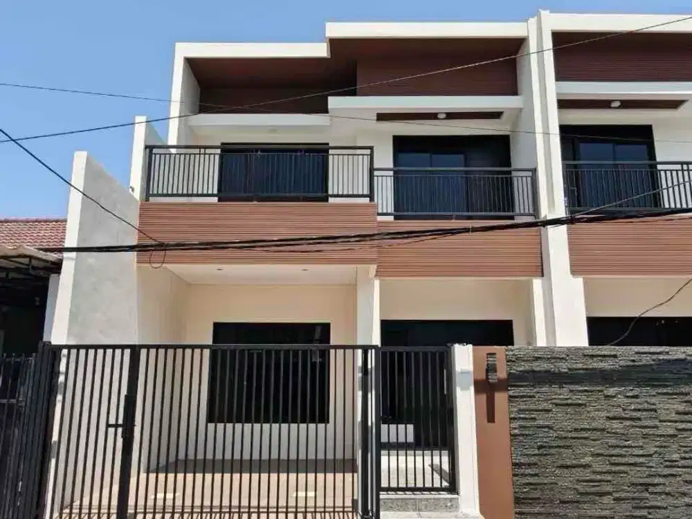 BARU GRESS‼️RUMAH DIAN REGENCY 2 LANTAI DEKAT KAMPUS ITS & HANG TUAH