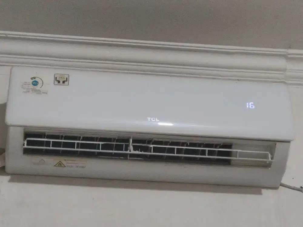 AC second pakean kantor