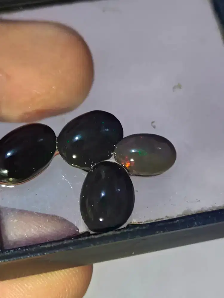 BERBAGAI BATU CINCIN