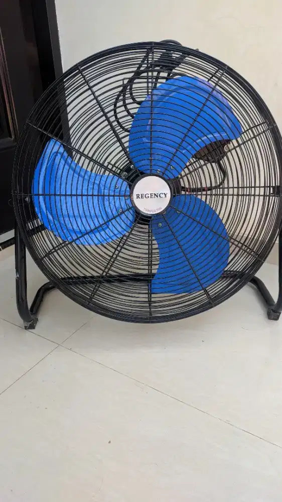 Kipas angin regency 20 inci