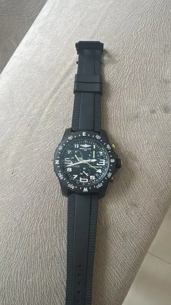 Dijual Cepat Murah Jam Tgn Breitling Endurance Pro (AirAsia Edition)