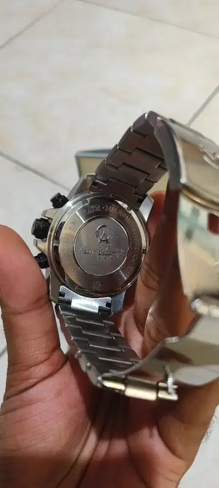 Jam Alexander christie