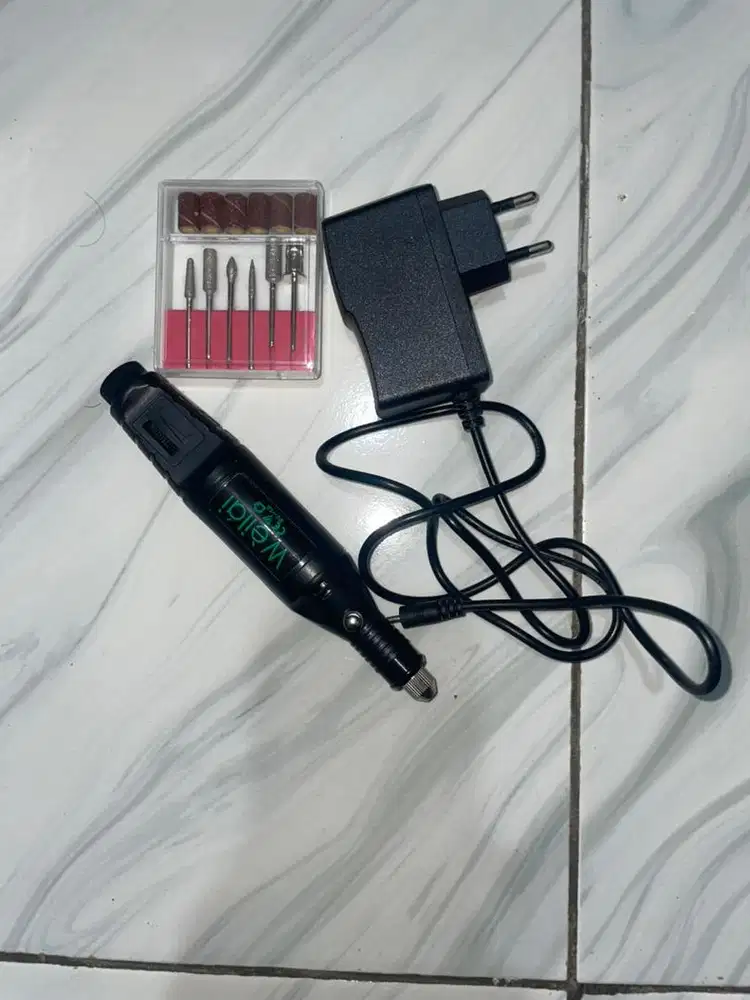 Gerinda Mini Untuk Perawatan Kuku