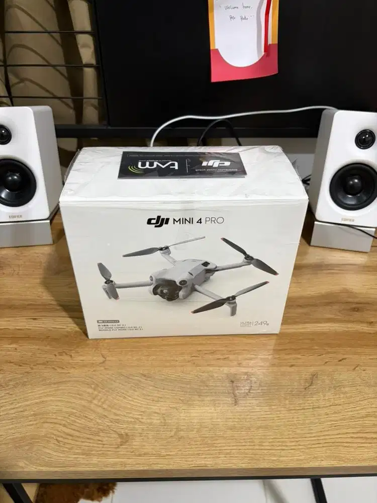 DJI Mini 4 Pro Fly More Combo + Bonus