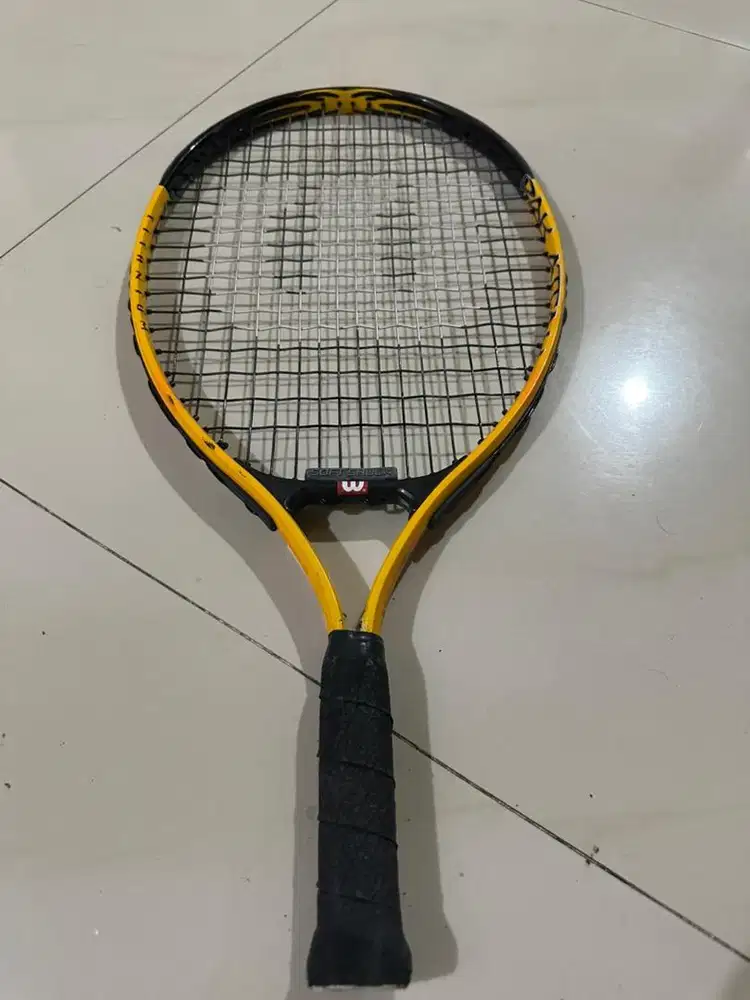Raket Tennis Wilson junior