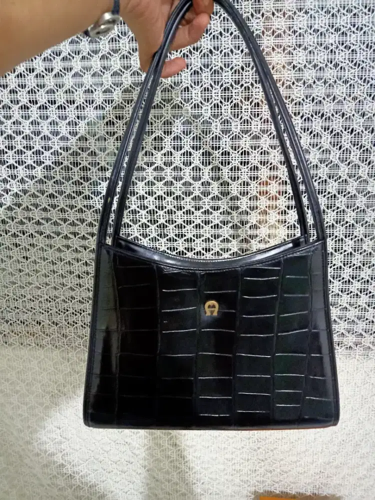 Aigner vintage authentic vintage
