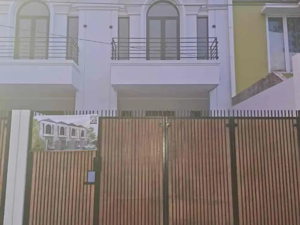 DIJUAL RUMAH BRANDNEW 2 LANTAI BEBAS BANJIR LINGKUNGAN TENANG DI JALAN SOKA MERUYA UTARA