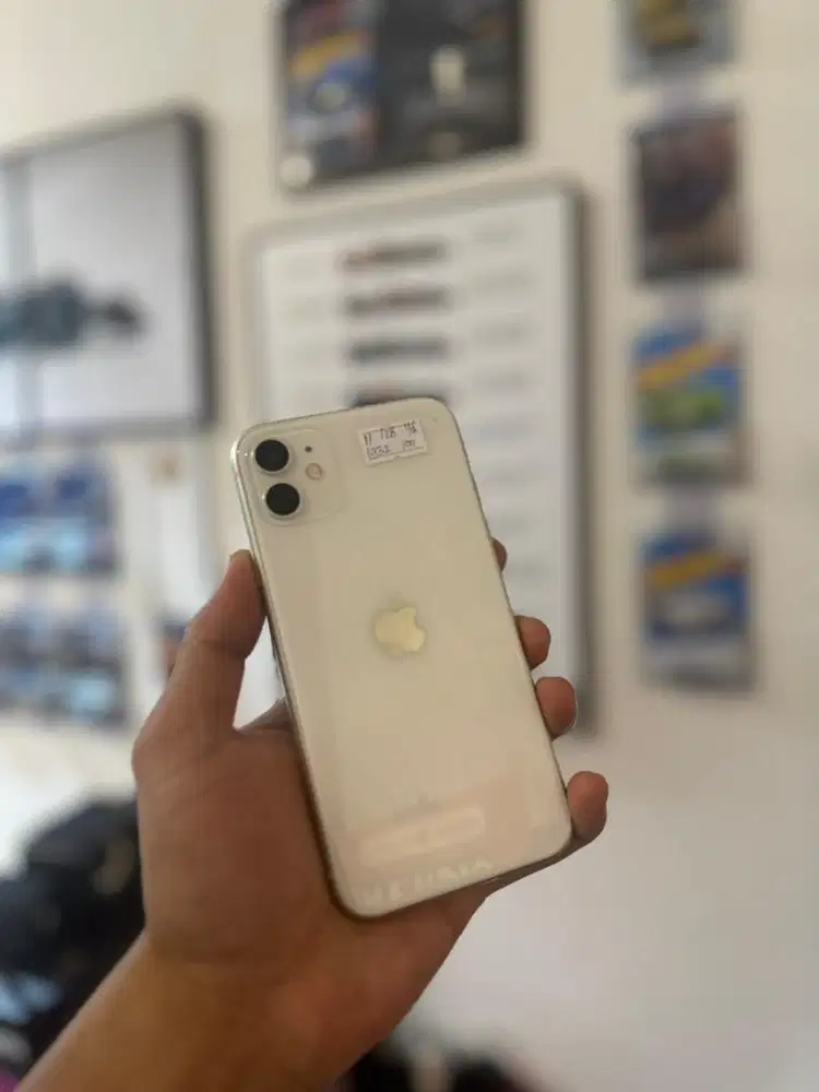 iphone 11 128gb second like white