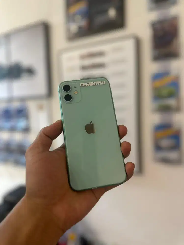 iphone 11 128gb green second like new