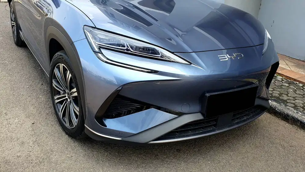 BYD Sealion 7 Premium RWD AT Atlantis Grey 2025 Like New Low Km Record