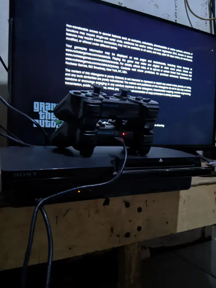 PlayStation 3 160GB Seri 2000A