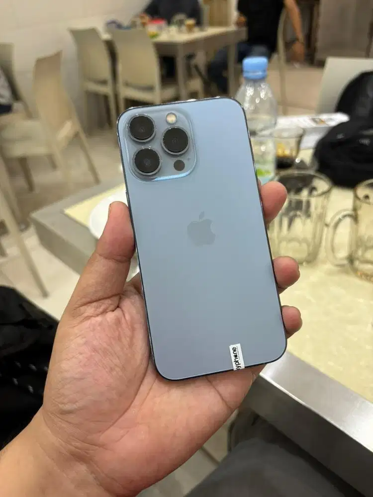 iPhone 13 pro 128.(inter,alloperator)