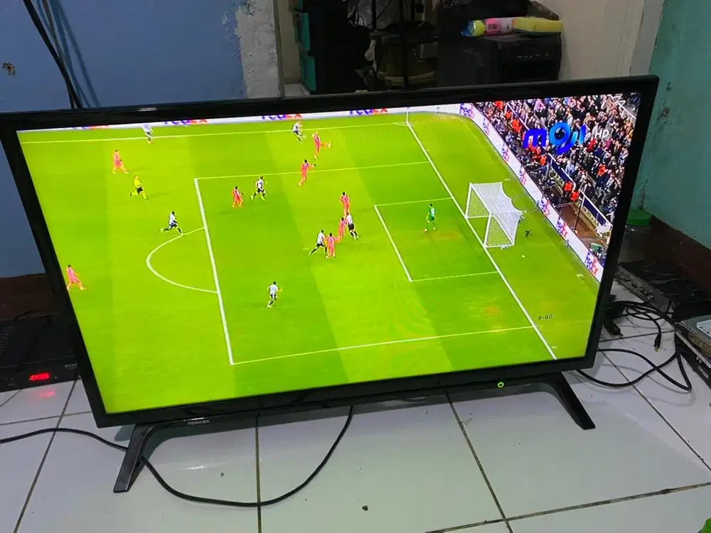 Tv Toshiba 32 inci analog