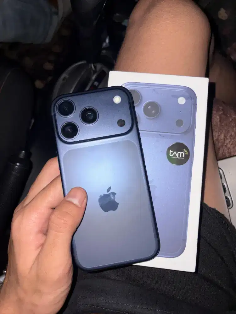 iPhone 17 pro 256 iBox