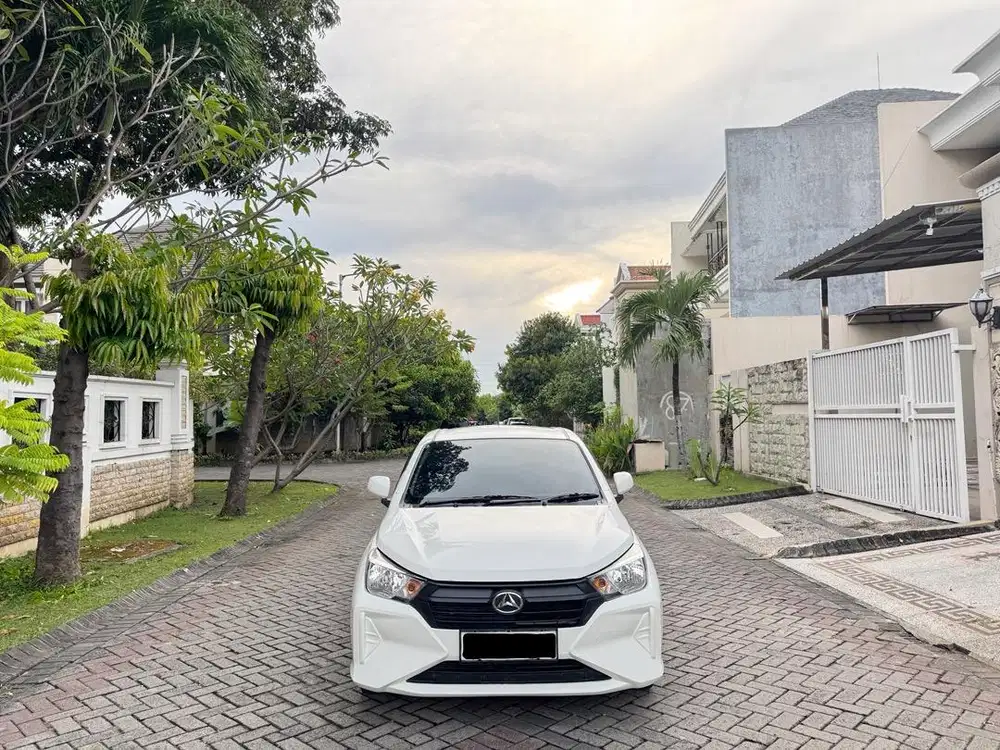 Daihatsu Ayla 1.0 M Manual 2023 Putih All New Plat H