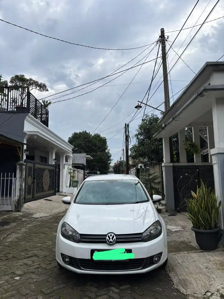 Volkswagen Golf 2011 Bensin