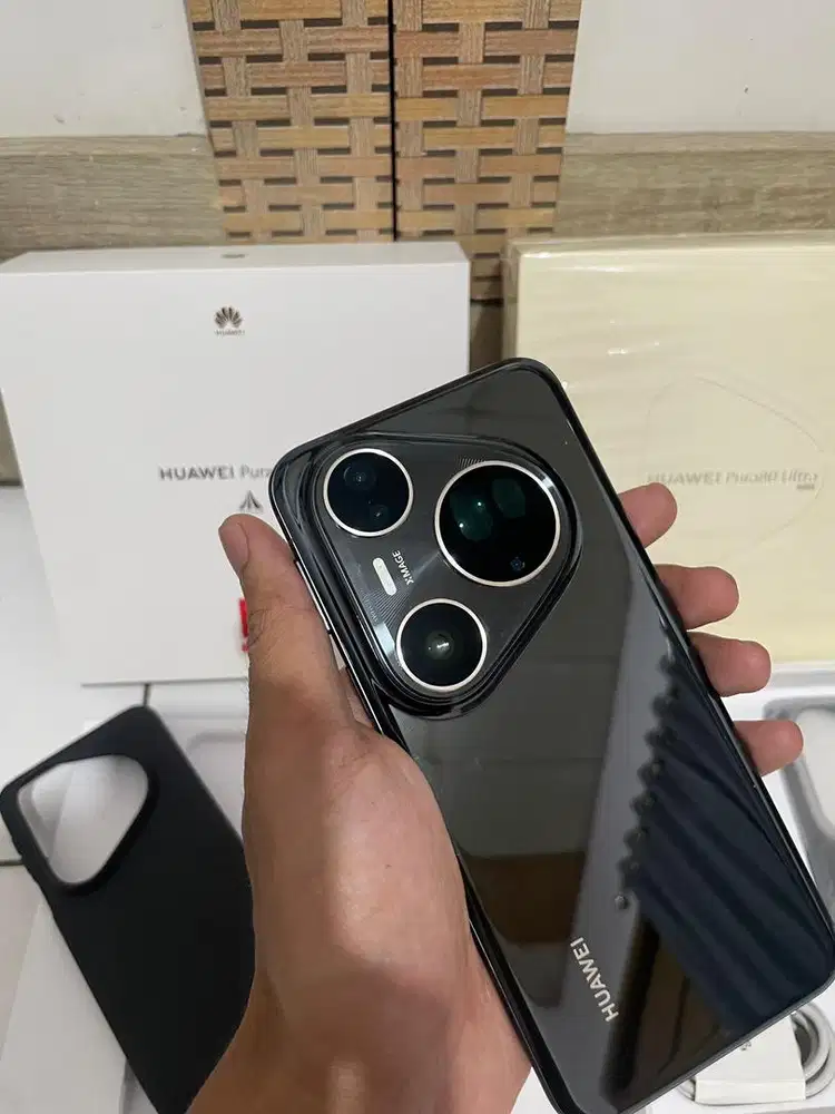 Huawei Pura 80 ultra 16/512 resmi garansi on 23/10/2027 like new