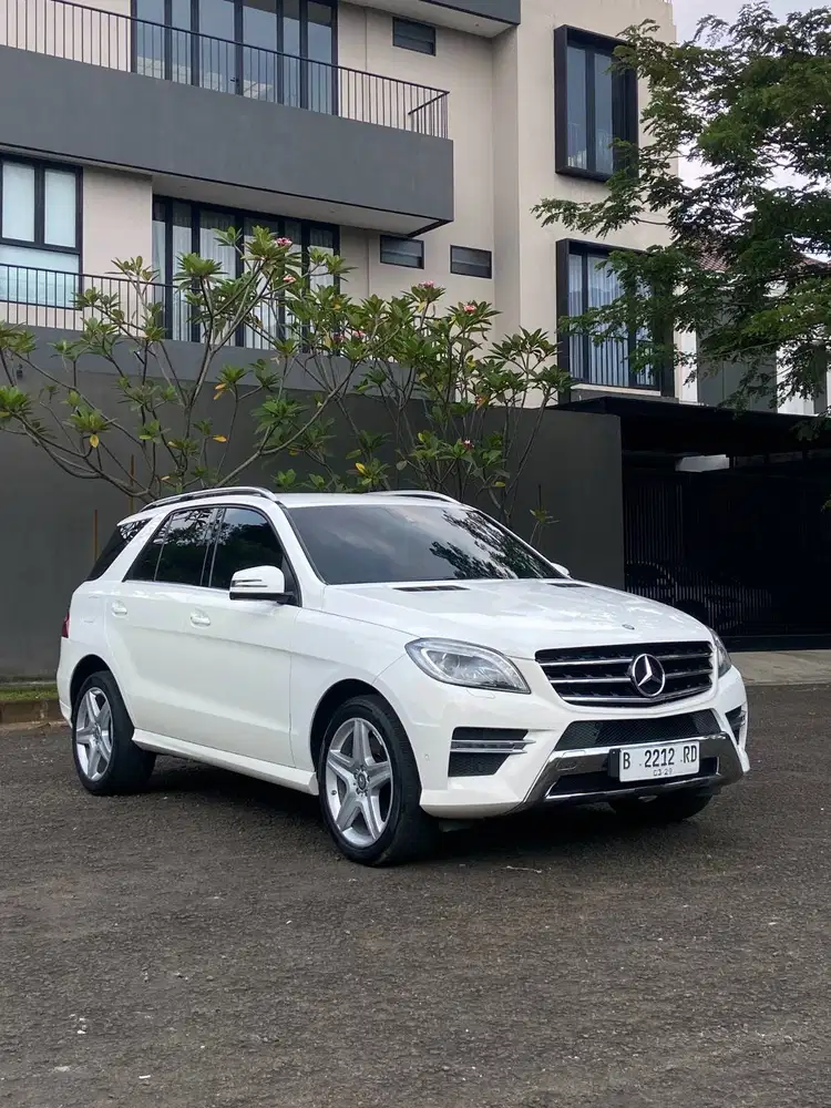 kondisi Terawat!!•Mercy ML 400 Amg 2015