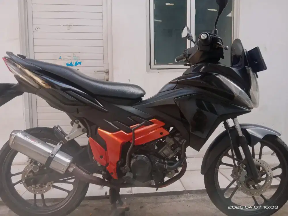 Dijual Honda CS1 125cc 2009