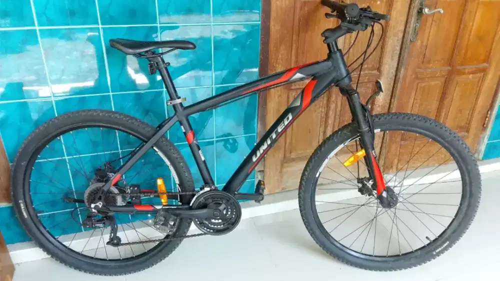 United Detroit 1.0 size 27,5 inchi(M)