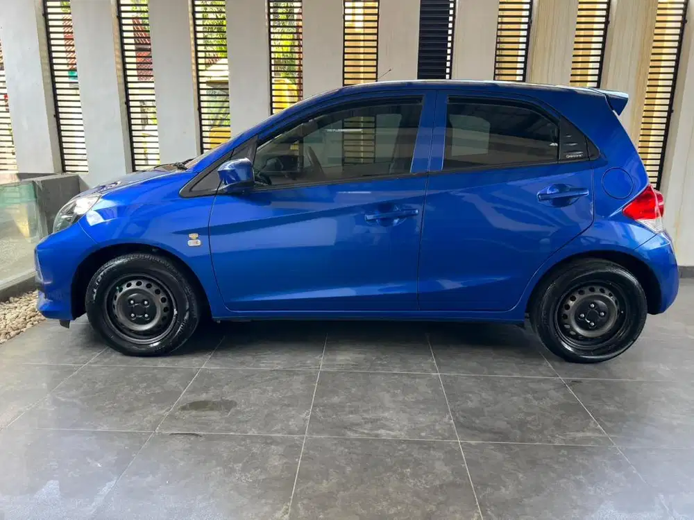 honda brio satya 2017