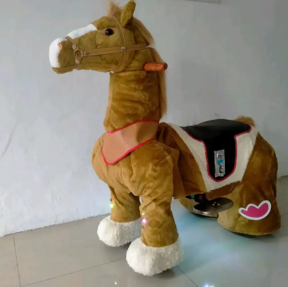 Animal ride elektrik kuda coklat ukuran M zoomoov Kuda aki Mainan
