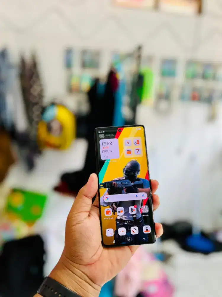 Infinix Tecno Pova Curved 5g 8/256 Hp casan