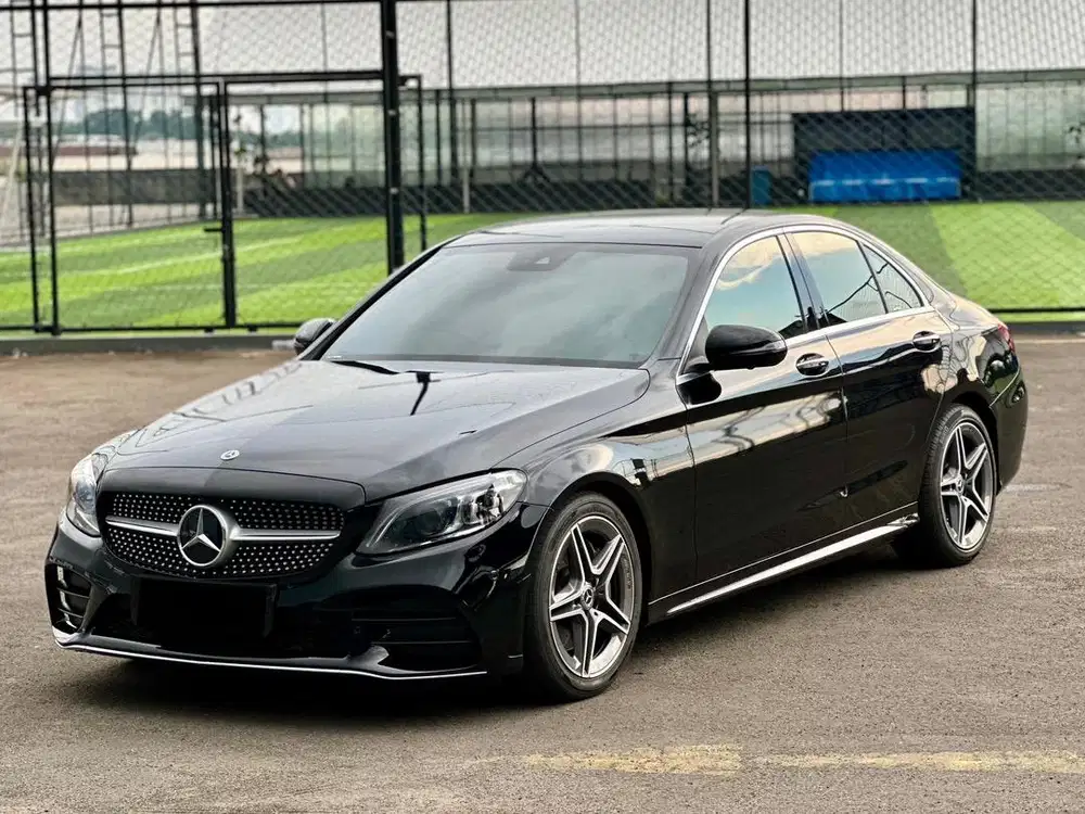 Mercedes c300 Low kilometer