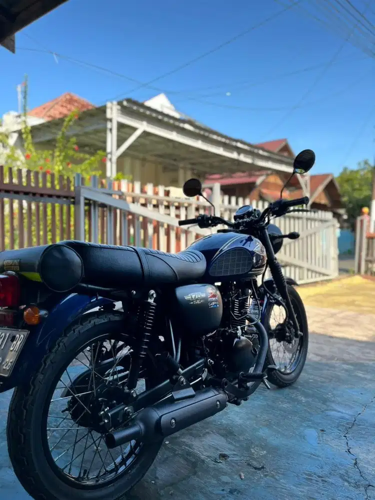 Kawasaki W175 Spesial Edition