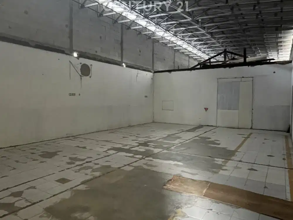 Gudang Di Jagakarsa, Jakarta Selatan, Lokasi Strategis