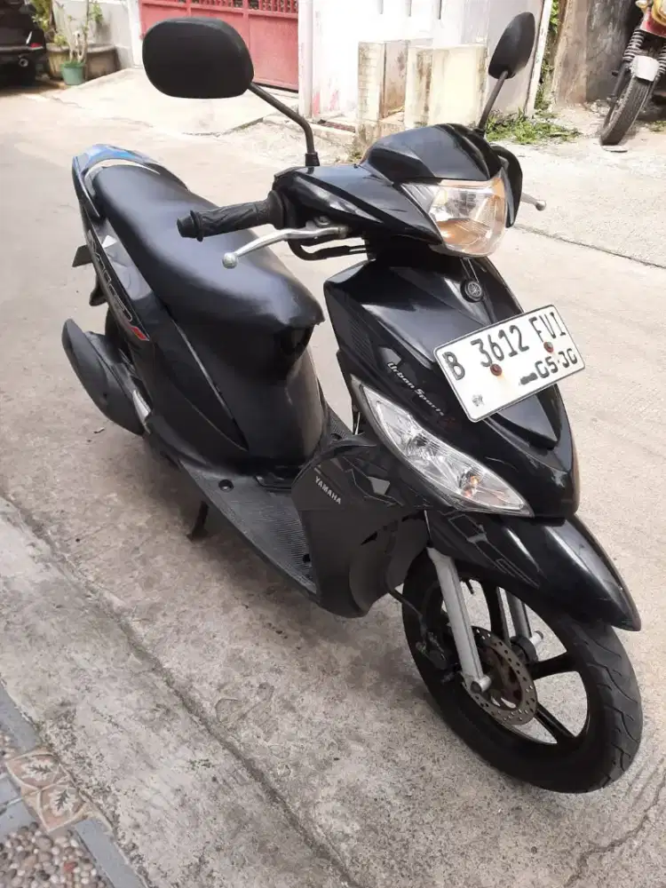Yamaha Mio J 2014 ss lengkap mesin bagus pajak hidup Bekasi kabupaten