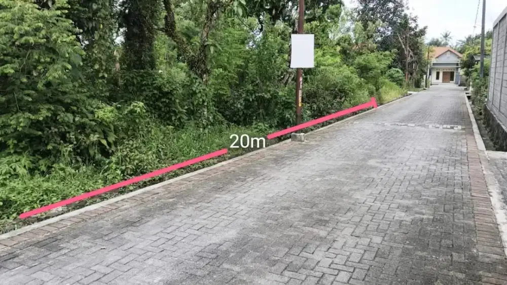 Tanah hook 2 muka dekat ke pasar rejondani jalan palagan KM 10 Sleman