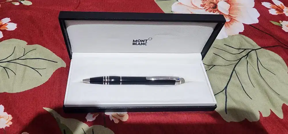 Ballpoint Montblanc Starwalker