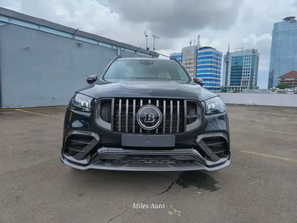 Mercedes Benz BRABUS GLS 800 FULL CARBON LIMITED EDITION