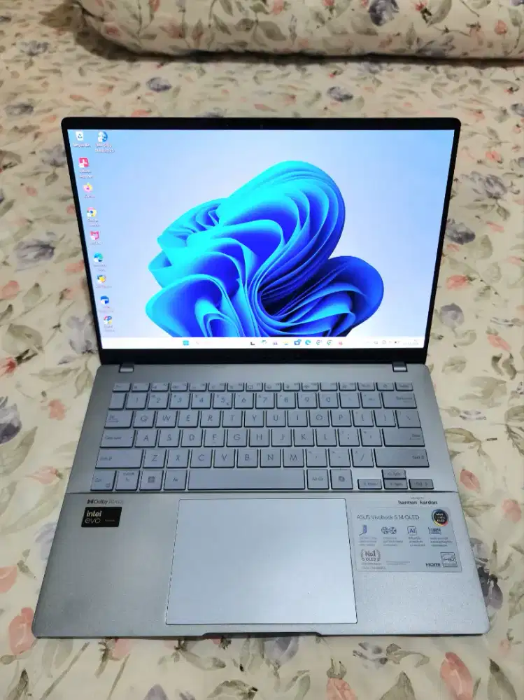 ASUS Vivobook S14 OLED S5406MA – Like New!