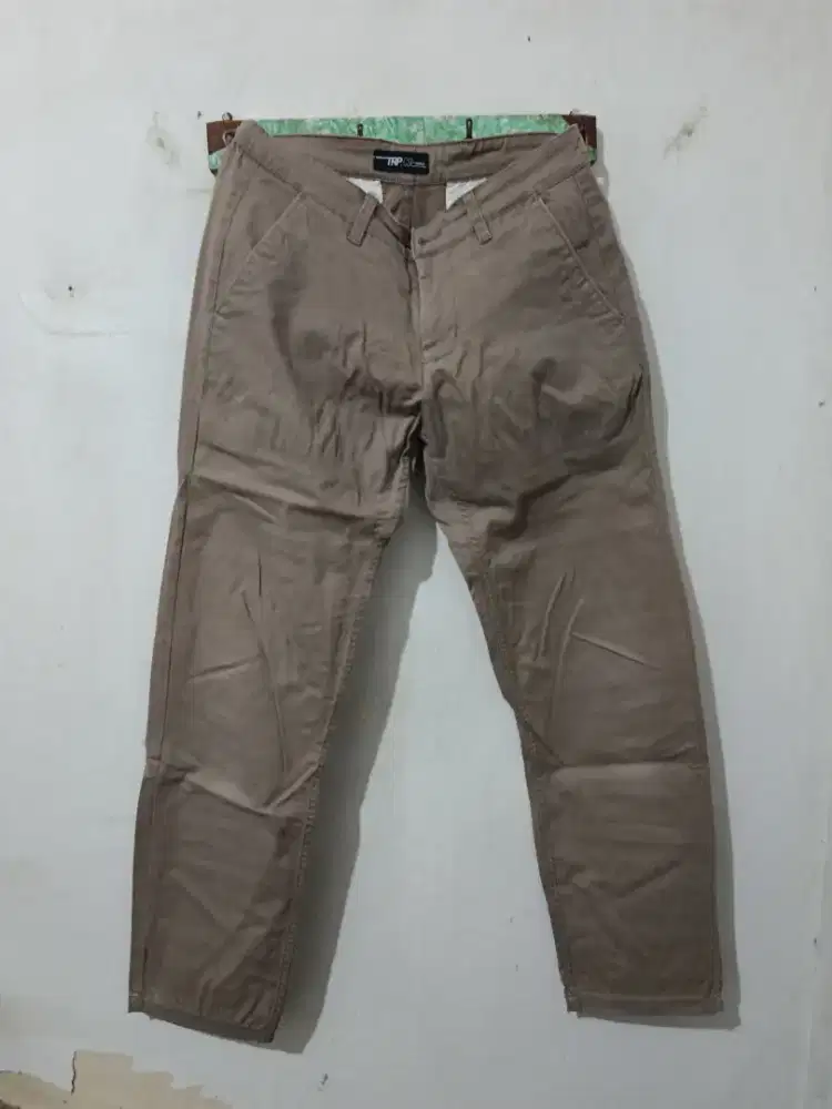 Celana Chino Slim Fit Triple Jeans