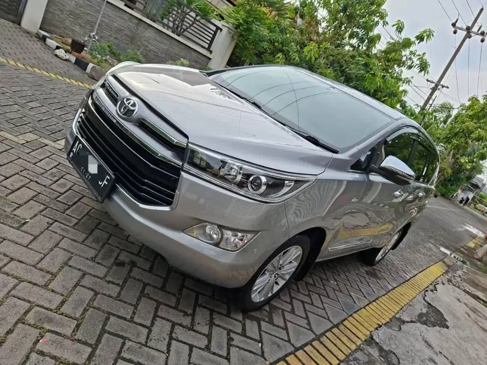 Toyota Innova Reborn  2.0 Q Bensin Matic/At 2017 Super Istimewa