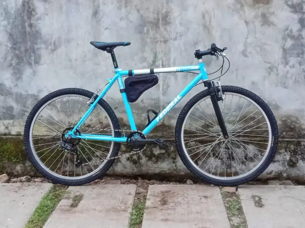 Commuter bike / sepeda kalcer / full bike rata air