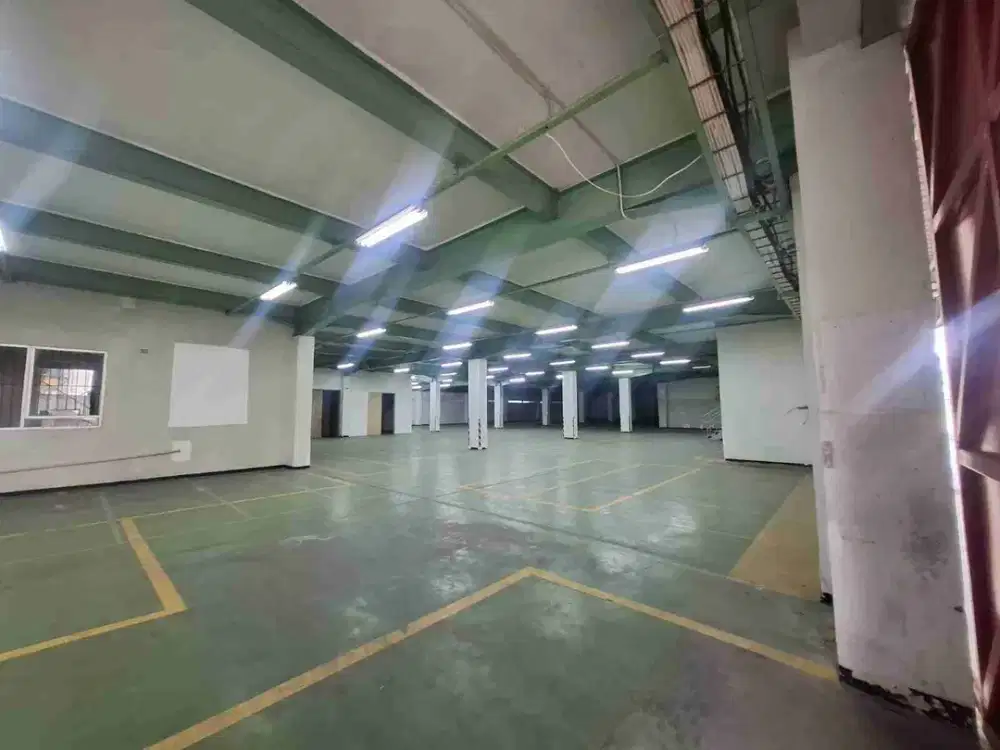 DiSewakan Gudang Siap Pakai Kasawan Industri PuloGadung Jakarts Timur