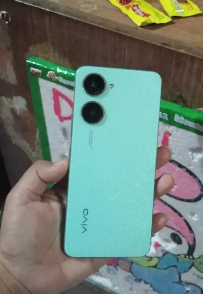 Vivo y03t ram 4+4/32 mulus.