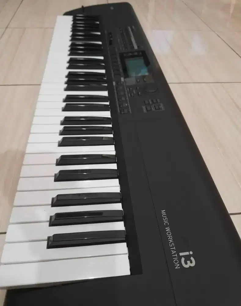 KORG i3 Like New