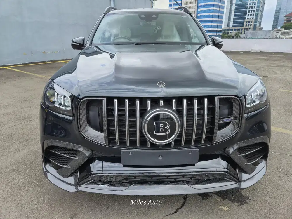 BRAND NEW MERCEDES BENZ  BRABUS GLS 800 7 FULL CARBON LIMITED EDITION