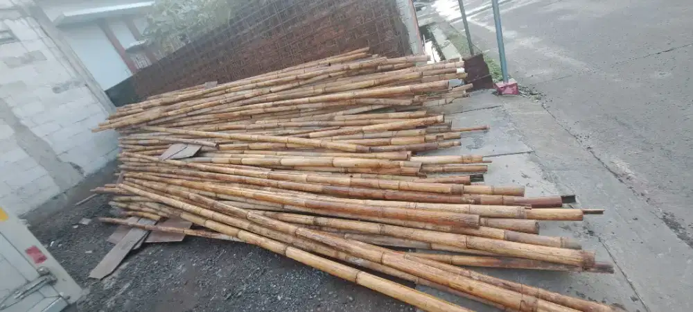 Bambu bekas cor