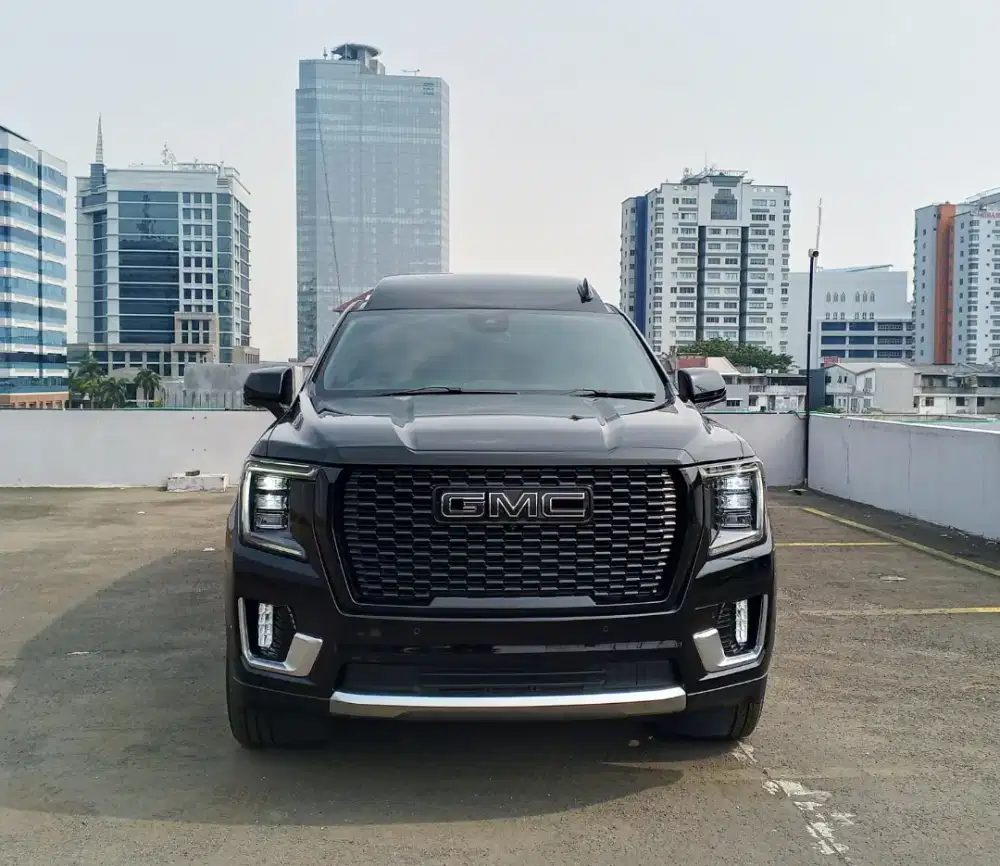 GMC DENALI CEO VIP SEAT BRAND NEW