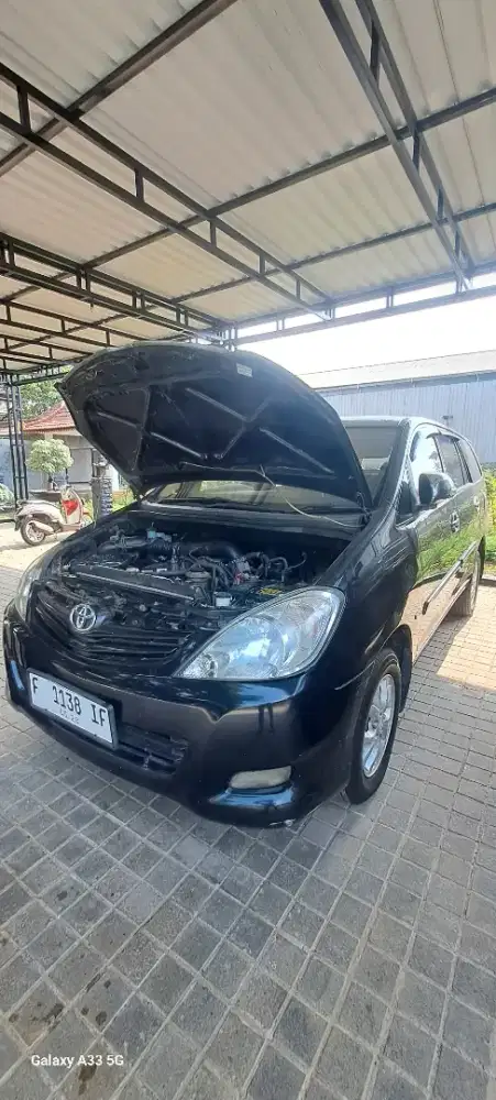 Dijual Innova G 2011
